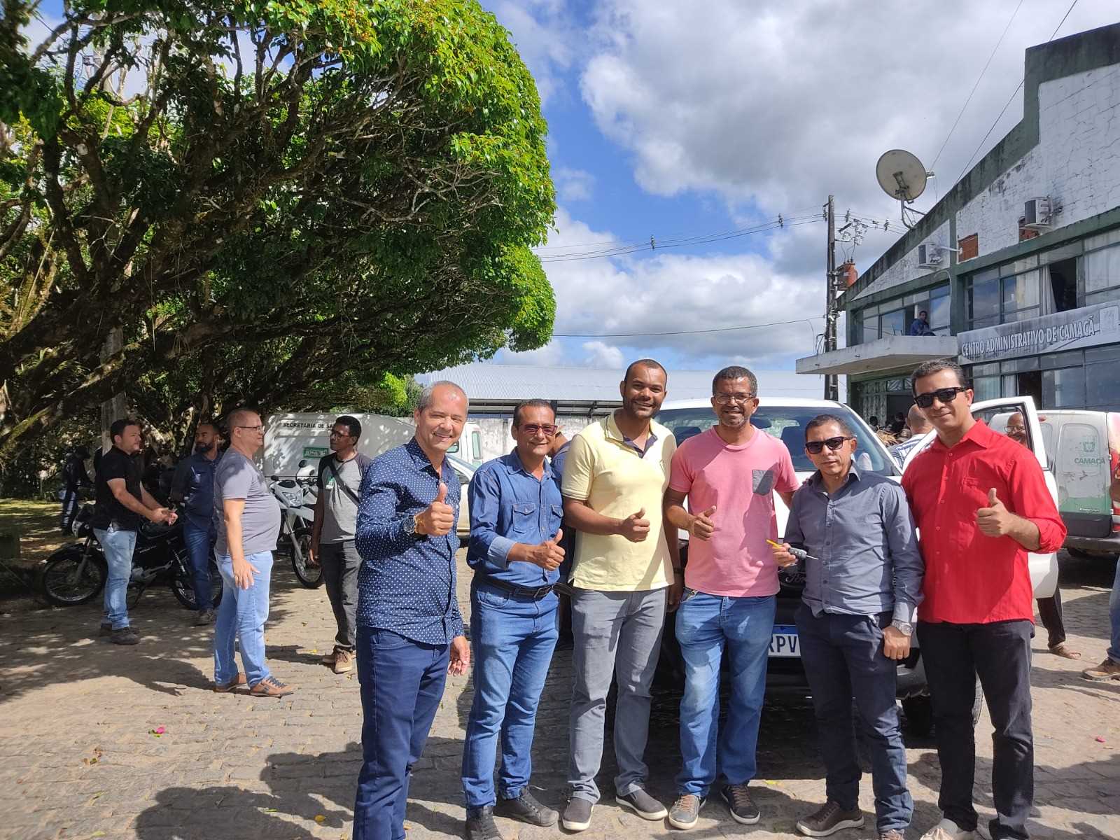 Camacã: Prefeito Paulo do Gás vai a Salvador recebe uma Ranger zero km e mais atrações para o Arraiá do Xenhenhém


